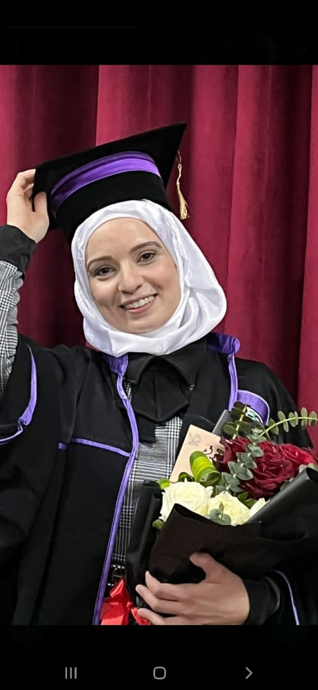 منح الطالبة رشا خضر الجاسم درجة الماجستير في اللغة الإنكليزية بتقدير امتياز