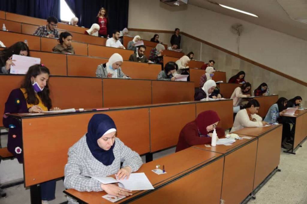 171 طالباً وطالبة يتقدمون لامتحان الصيدلة الموحد دورة نيسان-2022 في جامعة البعث