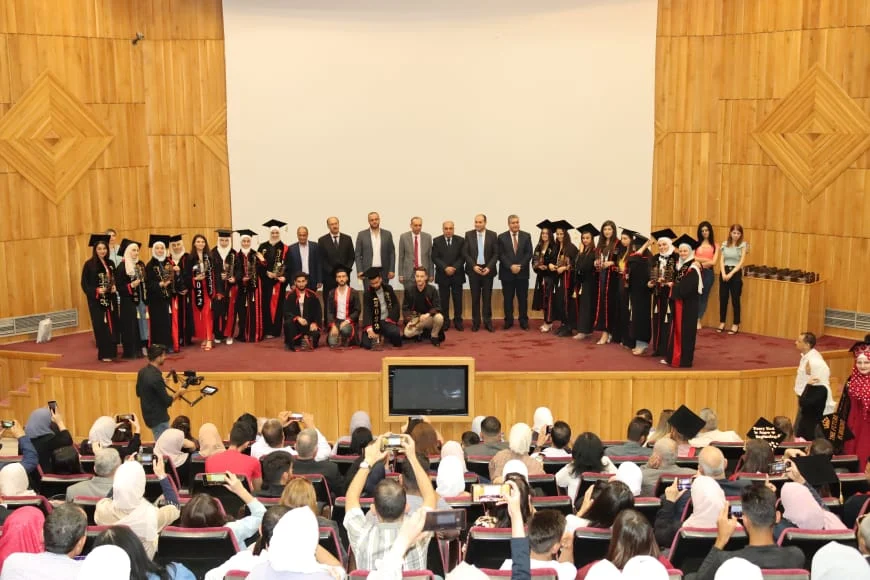 L'Université Al Baath honore /97/ diplômés du département de génie civil général de la Faculté de Génie Civil
