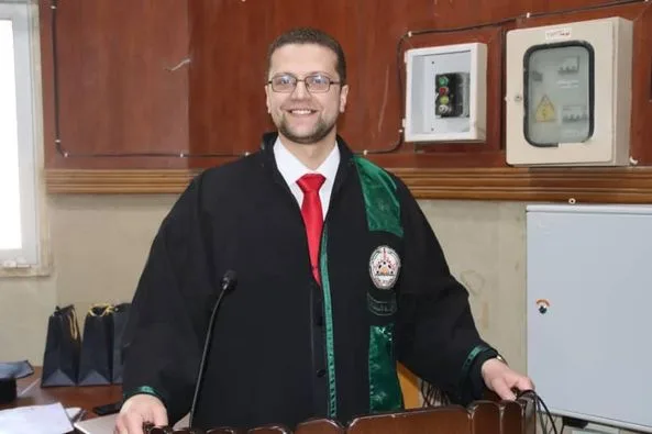 Le chercheur Obay Maan Al Khadour a obtenu le grade de master en pharmacie avec la mention « Excellent »