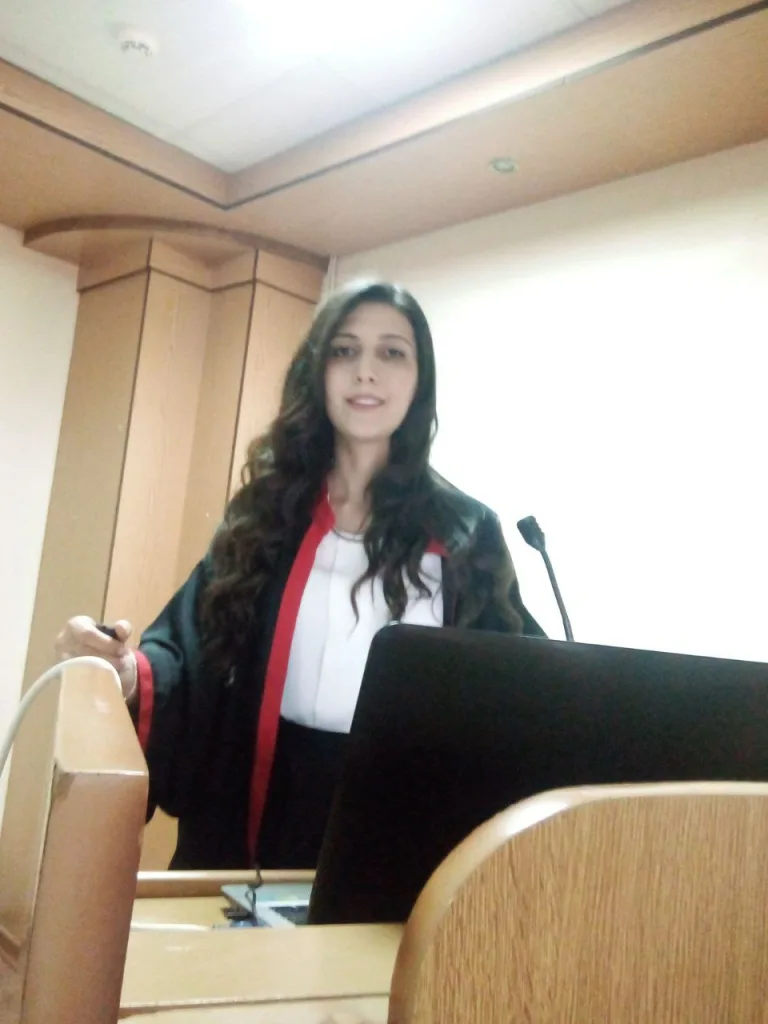 La chercheuse Aliaa Badr Eid a soutenu son mémoire de master en génie de contrôle automatique et informatique.
