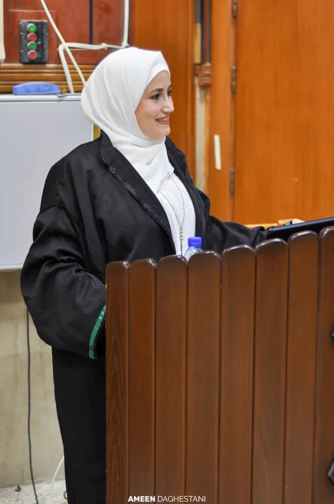 La chercheuse Douaa Mohammad Al Hussein a obtenu le grade de master en pharmacie avec la mention « Honorable »